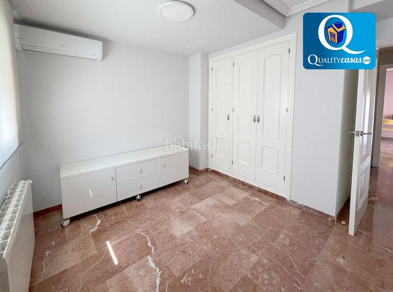 Foto b6feda0c-feda-479e-8e2f-3cd972e6a043. House with heating parking pool in Albufereta Alicante