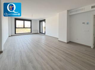Apartament a Paus - Polígono San Blas. Apartamento en venta en pau ii, 3 dormitorios.