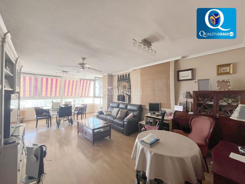 Foto c1b64458-c5e5-41a1-ba55-56df27ae7625. Piccolo appartamento con parcheggio in Playa Muchavista Campello (el)