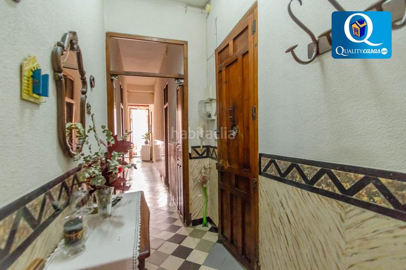 Foto d1818af6-f9e8-4039-984d-da7fe29bae24. Édifice dans Mercado Alicante