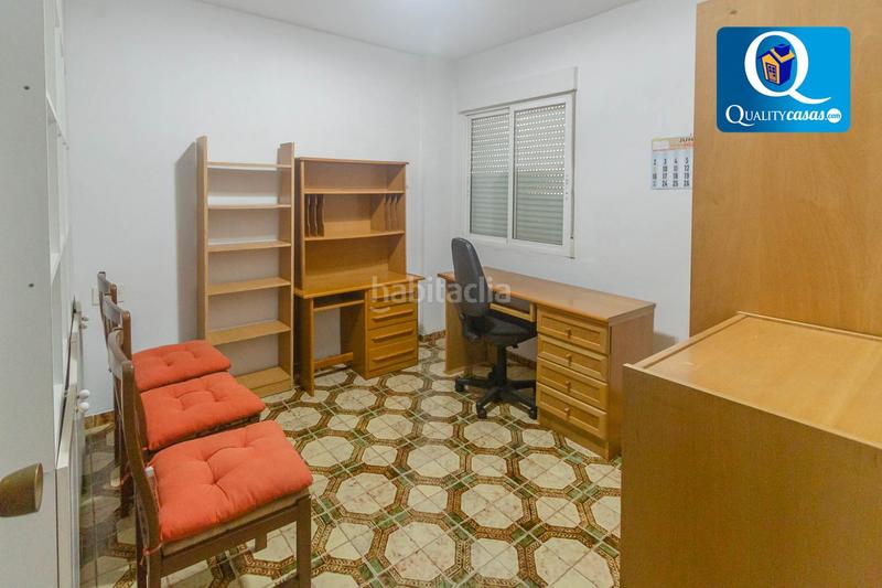 Foto 33f155c1-0371-497d-8200-4db8662a7adc. Appartement avec parking dans Benalúa Alicante