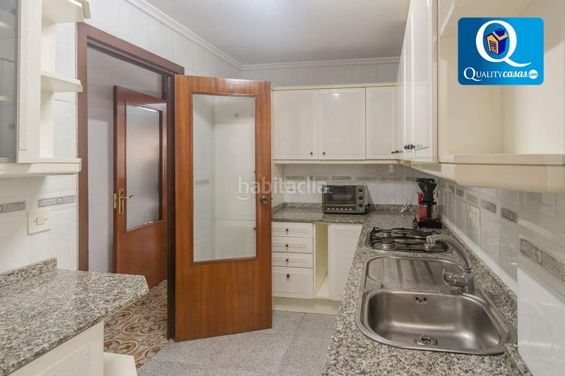 Foto be1a579f-3201-46ff-8a3c-c289def80420. Appartement avec parking dans Benalúa Alicante