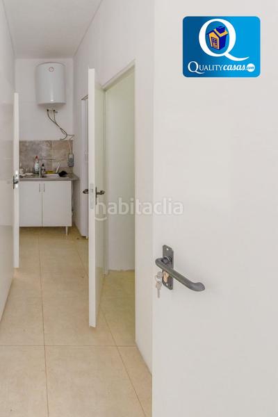 Foto e6c045b5-c126-4f37-86b4-1d830ec31f8a. Business premise in Juan XXIII Alicante