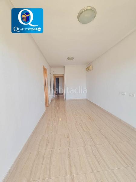 Foto 0984cb37-ddaa-4bff-a727-e0f9a8c50609. Location appartement avec parking piscine dans Via Parque Benidorm