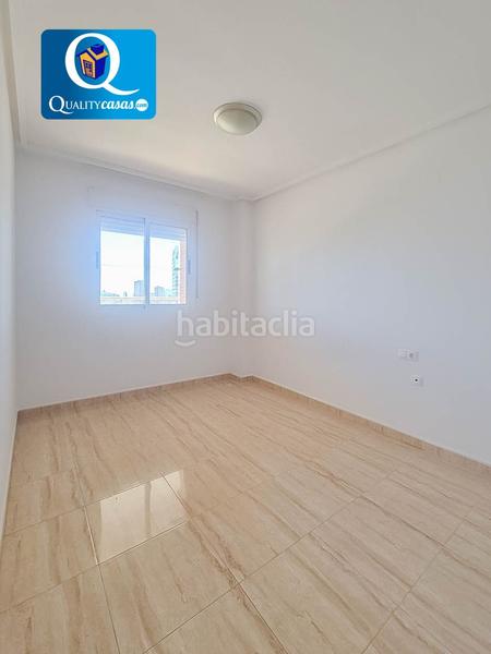 Foto 4d7bf0e0-6a7c-4aec-a7a3-150169d60b4c. Location appartement avec parking piscine dans Via Parque Benidorm