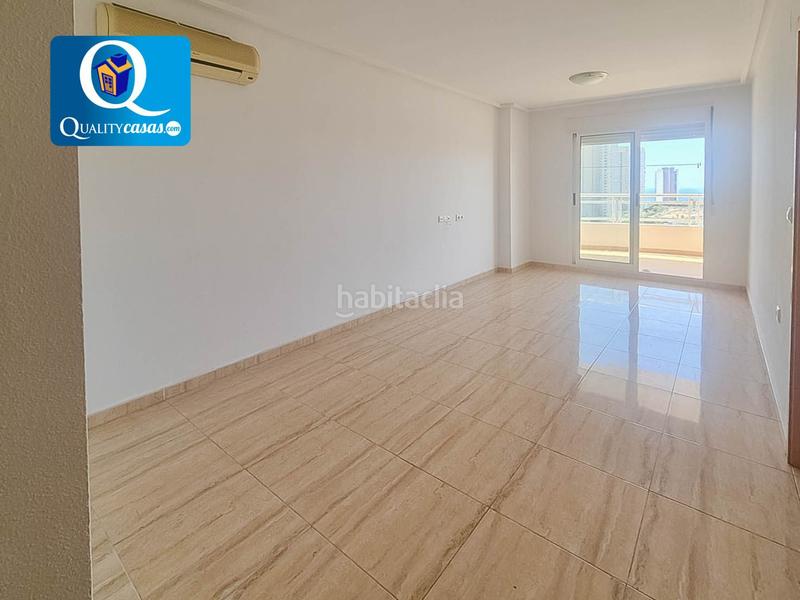 Foto a40d6dd1-551f-47e3-b8bb-a69c7f6e1836. Location appartement avec parking piscine dans Via Parque Benidorm