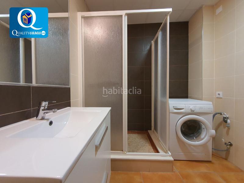 Foto 4853d885-a6da-4b25-8d60-633eef12bb71. Gebäude in Barrio del Centro Alicante