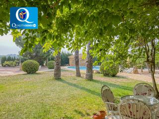 Chalet in Pedanías Oeste. Villa en venta en aspe, 4 dormitorios.