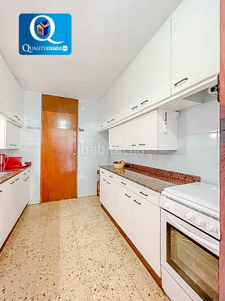 Foto 8d26f475-121a-4a59-92e1-62aca75a0681. Alquiler piso  en alquiler en playa, 2 dormitorios. en Alicante