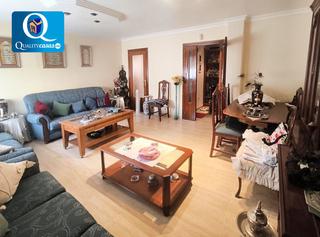 Piccolo appartamento in Centro. Apartamento en venta en centro, 4 dormitorios.