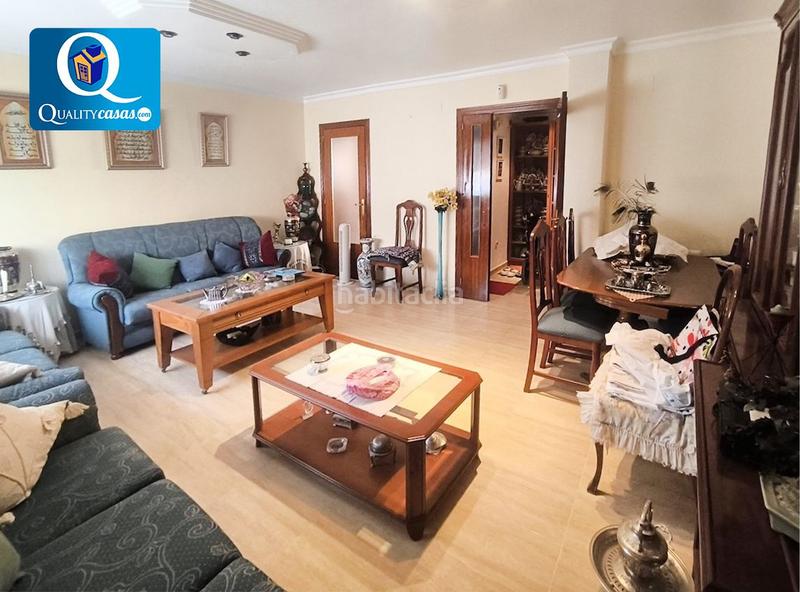 Foto bebea7a5-6141-473c-96eb-2267a1d3d8be. Apartamento  en venta en Centro, 4 dormitorios. en Elda