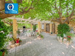 Chalet  Camino de las minas. Villa en venta en aspe, 4 dormitorios.