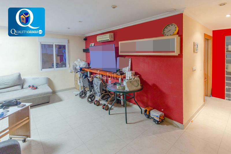 Foto 5748b107-66c8-4abd-ba66-81f24553bcbd. Flat in Carolinas Altas Alicante