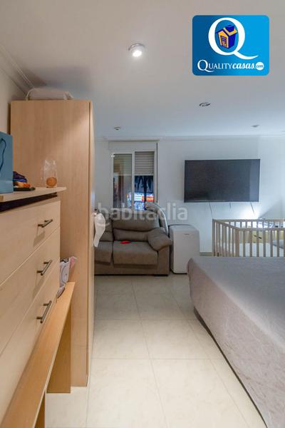 Foto c13c1716-df6a-4248-b73b-cce1176754cd. Flat in Carolinas Altas Alicante