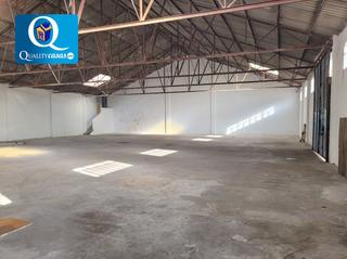 Bâtiment à usage industriel à Ciudad de Asís. Nave industrial en venta en alicante, 2 dormitorios.