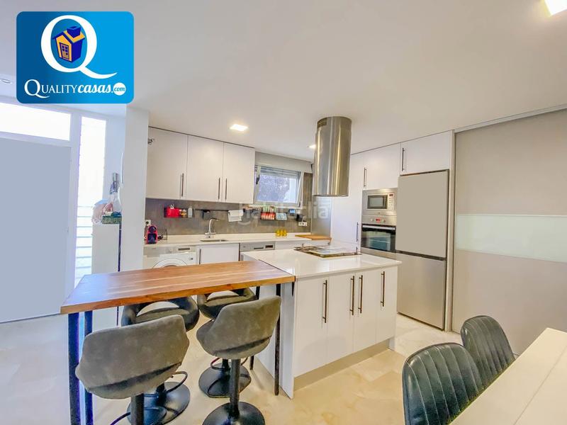 Foto 178a94ba-0cb5-4152-862b-79cb88f43206. Chalet avec chauffage parking piscine dans Almajada-Ravel Mutxamel