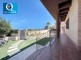 Xalet a Almajada-Ravel. Villa en venta en la almajada, 6 dormitorios.