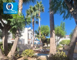 Haus in Pueblo Español-Coveta Fumá. Bungalow en venta en urbanizaciones, 3 dormitorios.