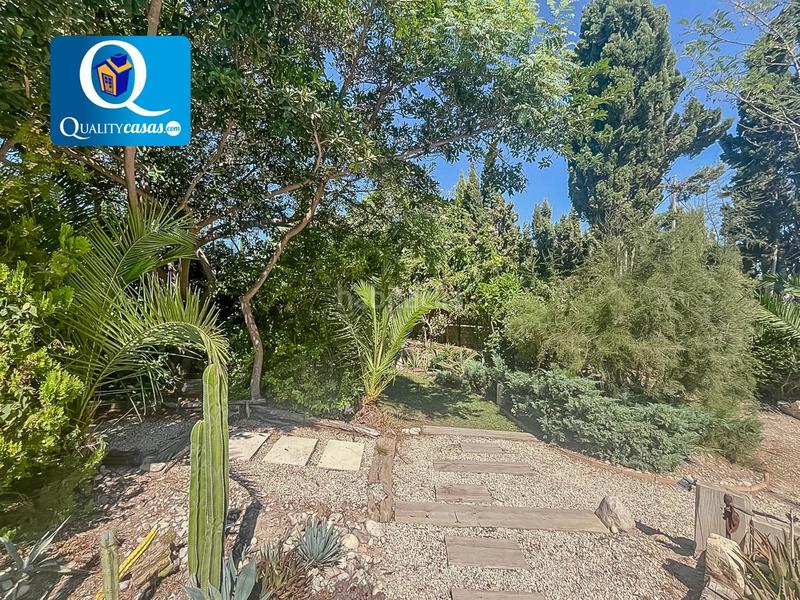 Foto 7546f5f9-5157-4b21-88a1-52a428e28a92. Xalet amb aparcament a La Font-Mezquitas San Juan de Alicante