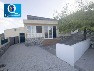 Haus en Xixona. Casa en venta en jijonaxixona, 3 dormitorios.