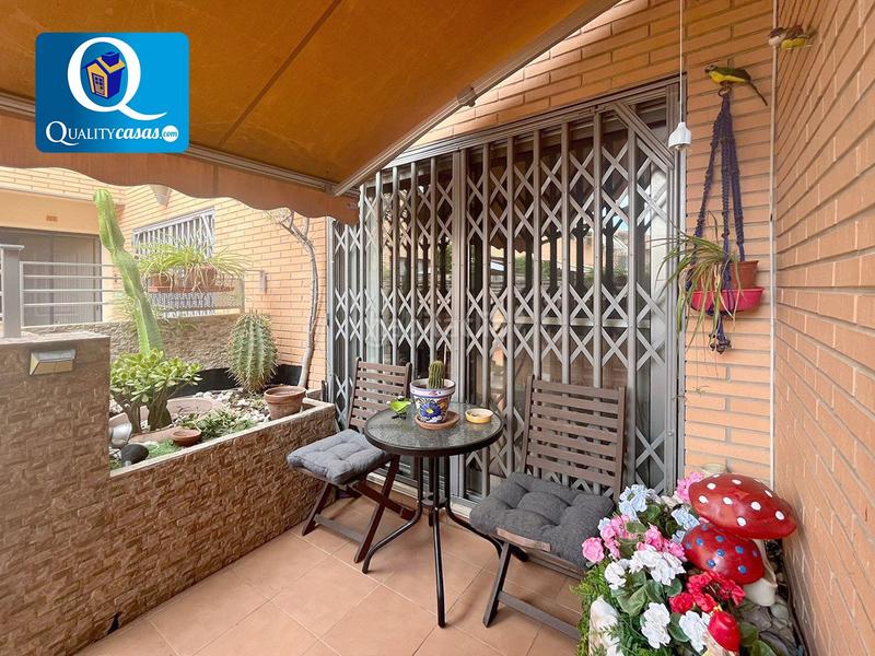 Foto 0d45053c-38d2-48ea-aab1-417d77ee7905. Casa a schiera in Norte Sant Vicent del Raspeig