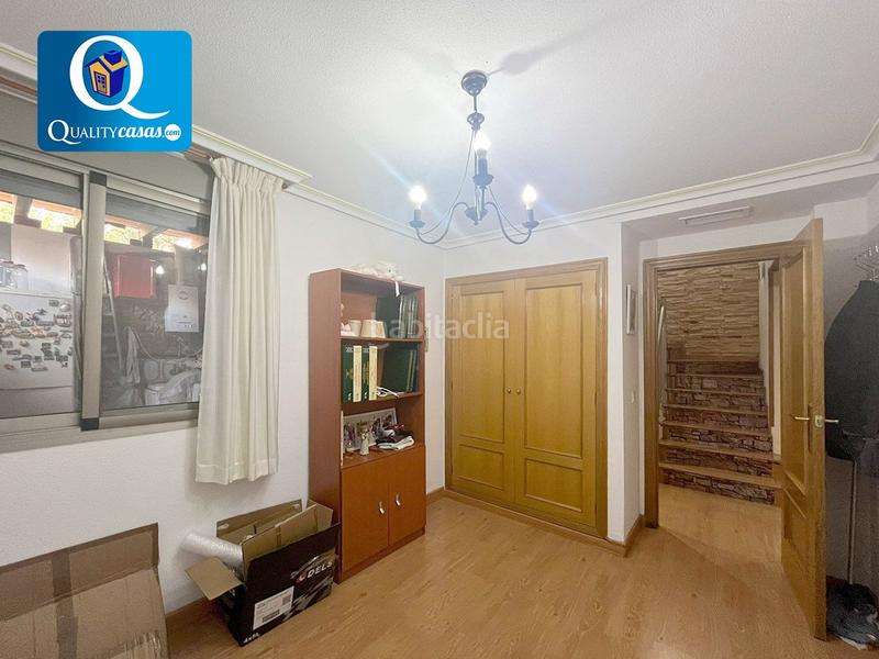 Foto d1b3e7ee-8bb5-41a8-a3b7-d9fc017f4d6b. Casa a schiera in Norte Sant Vicent del Raspeig