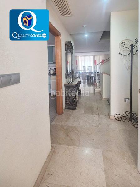 Foto 0ff001a4-bbae-4614-9251-2a646a57a951. Maison jumelée avec parking piscine dans Monforte del Cid