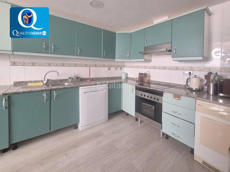 Foto 76c9f01d-4b3d-4f8a-8f49-5314bbba3779. Maison jumelée avec parking piscine dans Monforte del Cid