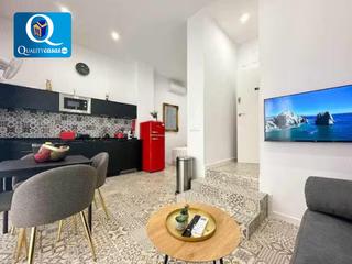Pis a Mercado. Piso en venta en campoamor, 3 dormitorios.