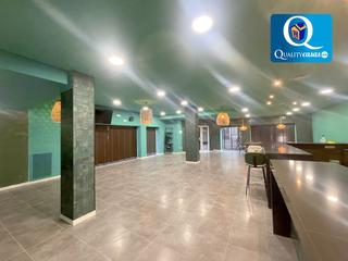 Geschäftsraum in Florida Baja. Local en venta en la florida, 1 dormitorio.