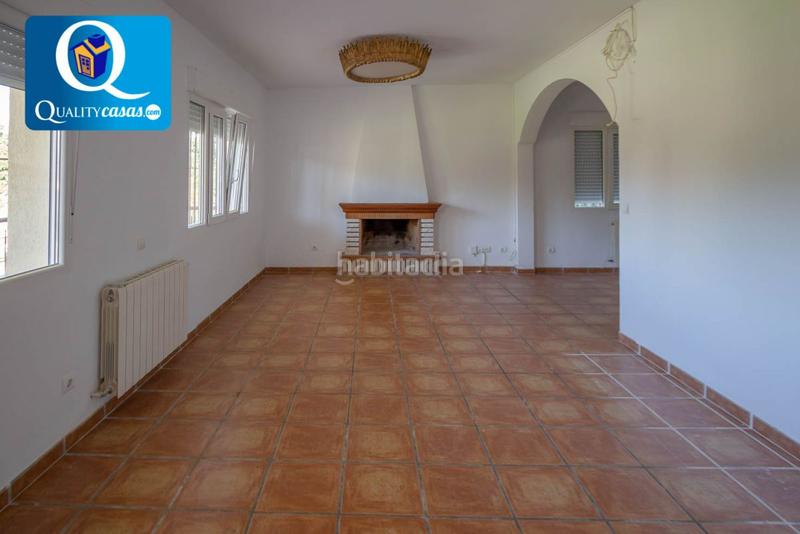 Foto b2347811-652f-4c20-90cc-2db7b086e140. Chalet mit heizung parking in La Font-Mezquitas San Juan de Alicante