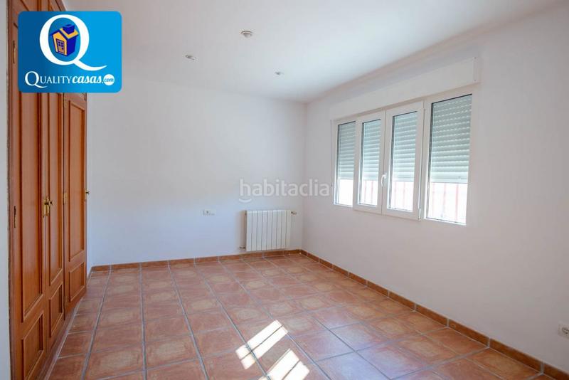 Foto bd84d970-a196-4b00-9c0f-de3d9086e056. Chalet mit heizung parking in La Font-Mezquitas San Juan de Alicante