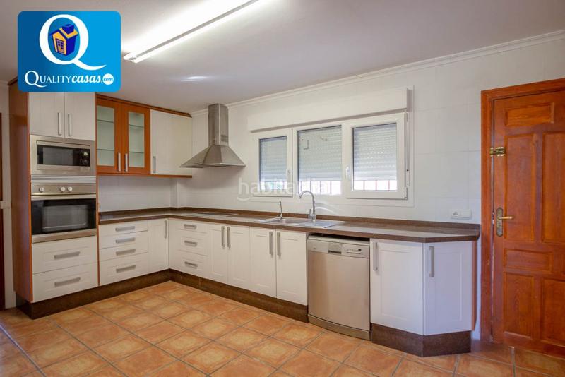 Foto eb119853-0236-49a2-8023-838dc450dfbb. Chalet mit heizung parking in La Font-Mezquitas San Juan de Alicante