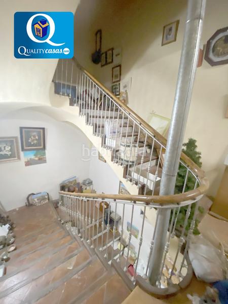 Foto b38963d3-f55b-468d-b1d8-9cc955d9d82c. Gebäude in Monòver