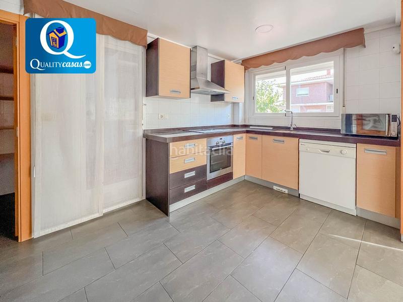 Foto b17f38ca-1aa2-4d98-9c9f-268cd6933725. Chalet avec chauffage parking piscine dans Almajada-Ravel Mutxamel