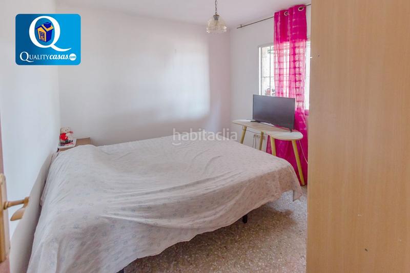 Foto 0c968861-85aa-4f1e-a295-a2b355b61380. Chalet mit parking in Montnegre Alicante