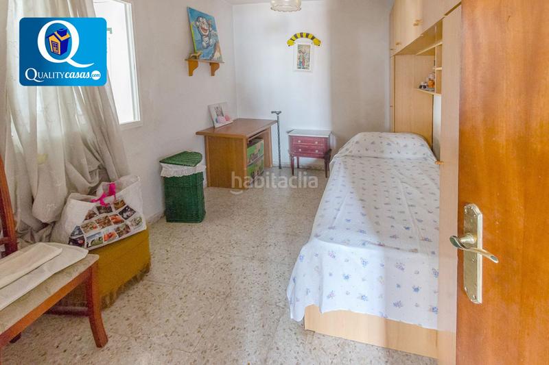 Foto 157da26c-ff8d-4667-b750-897987c7ab1c. Chalet mit parking in Montnegre Alicante