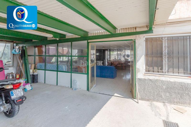 Foto 3513b077-e4ed-4d35-8098-a65a60ecbdd8. Chalet mit parking in Montnegre Alicante