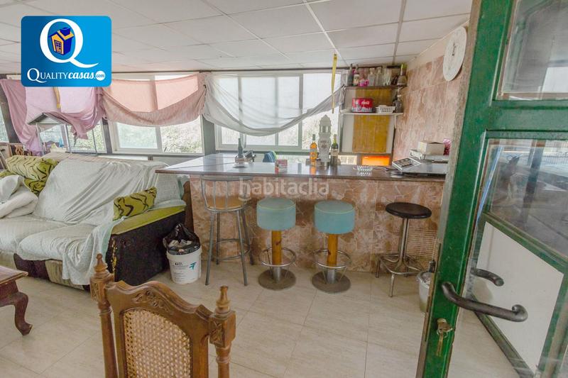 Foto 76e0b70e-1125-46f8-874c-8635a899fb2e. Chalet mit parking in Montnegre Alicante