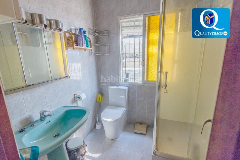 Foto 9f7eef21-54e3-4ccd-a766-df325778491a. Chalet mit parking in Montnegre Alicante