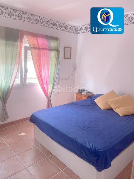 Foto b460eb41-b6c2-4c30-9bf3-a02985b36832. Maison avec parking dans Tibi