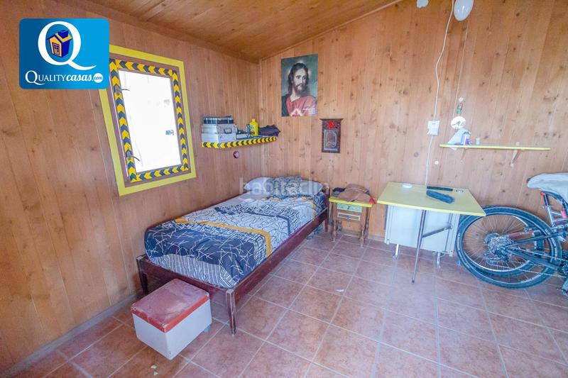 Foto c91c938c-39c5-4b87-98ee-7644e66de1a5. Maison avec parking dans Tibi