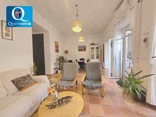 Location Appartement à Barrio del Centro. Piso en alquiler en centro, 3 dormitorios.