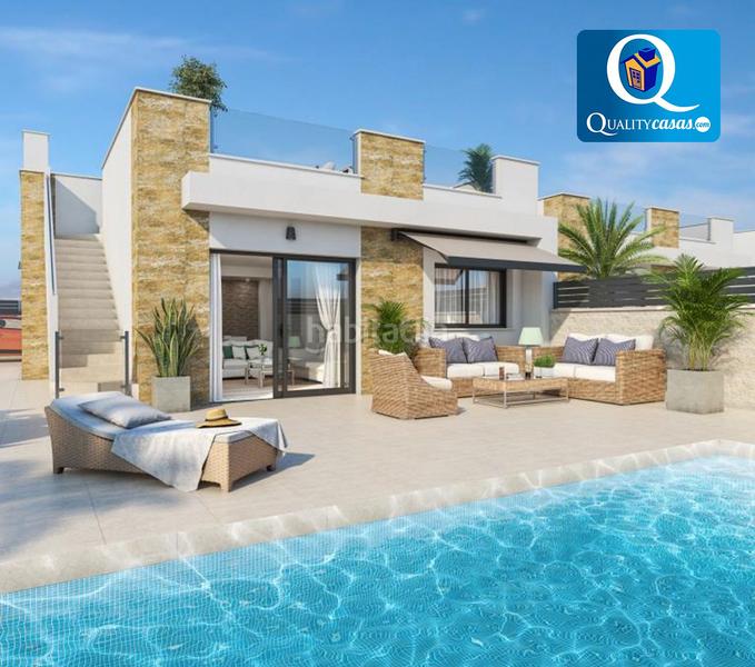 Foto c71713a3-370c-4f82-975b-4ecab7979994. Chalet with parking in San Fulgencio