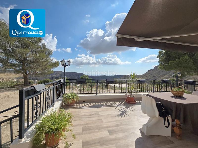 Foto 0bf7b149-2c3b-4ef8-90b8-28b250251d36. Chalet con riscaldamento parcheggio in Agost