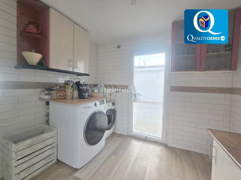 Foto 433d7c61-6cf0-4873-b332-3a7ee5cbeb31. Chalet con riscaldamento parcheggio in Agost