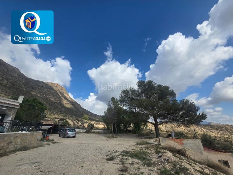 Foto c9c3084a-8aed-4f5f-bbb9-911e8dd4bfed. Chalet con riscaldamento parcheggio in Agost
