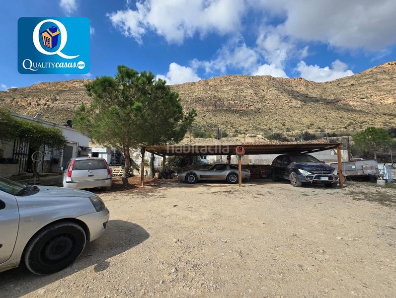 Foto dc7206ca-17aa-464c-987e-b0ef18fee28c. Chalet con riscaldamento parcheggio in Agost