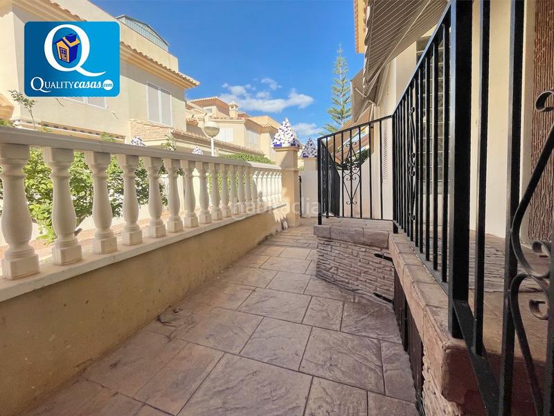 Foto 6b254520-f55b-4dfe-bcb4-48d37481d1ef. Chalet avec chauffage piscine dans Monte Faro-Altomar II Santa Pola