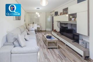 Piccolo appartamento in Parque Lo Torrent. Apartamento en venta en parque lo torrent, 3 dormitorios.